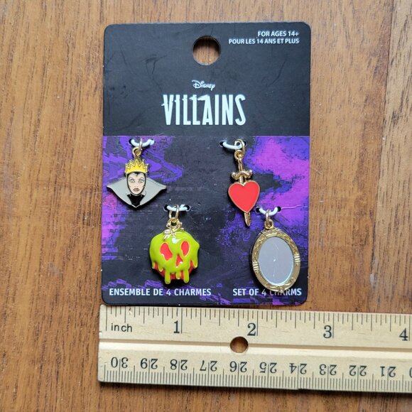NWT Disney Villains Evil Queen Charms - Picture 4 of 4